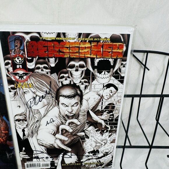 Berserker 0 & #1 CBLDF Edition Signed Rick Loverd Jeremy Haun Milo Ventimiglia - Picture 3 of 5